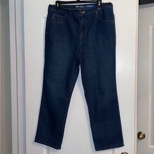 STYLE & CO petite Jeans natural fit  size 14ps